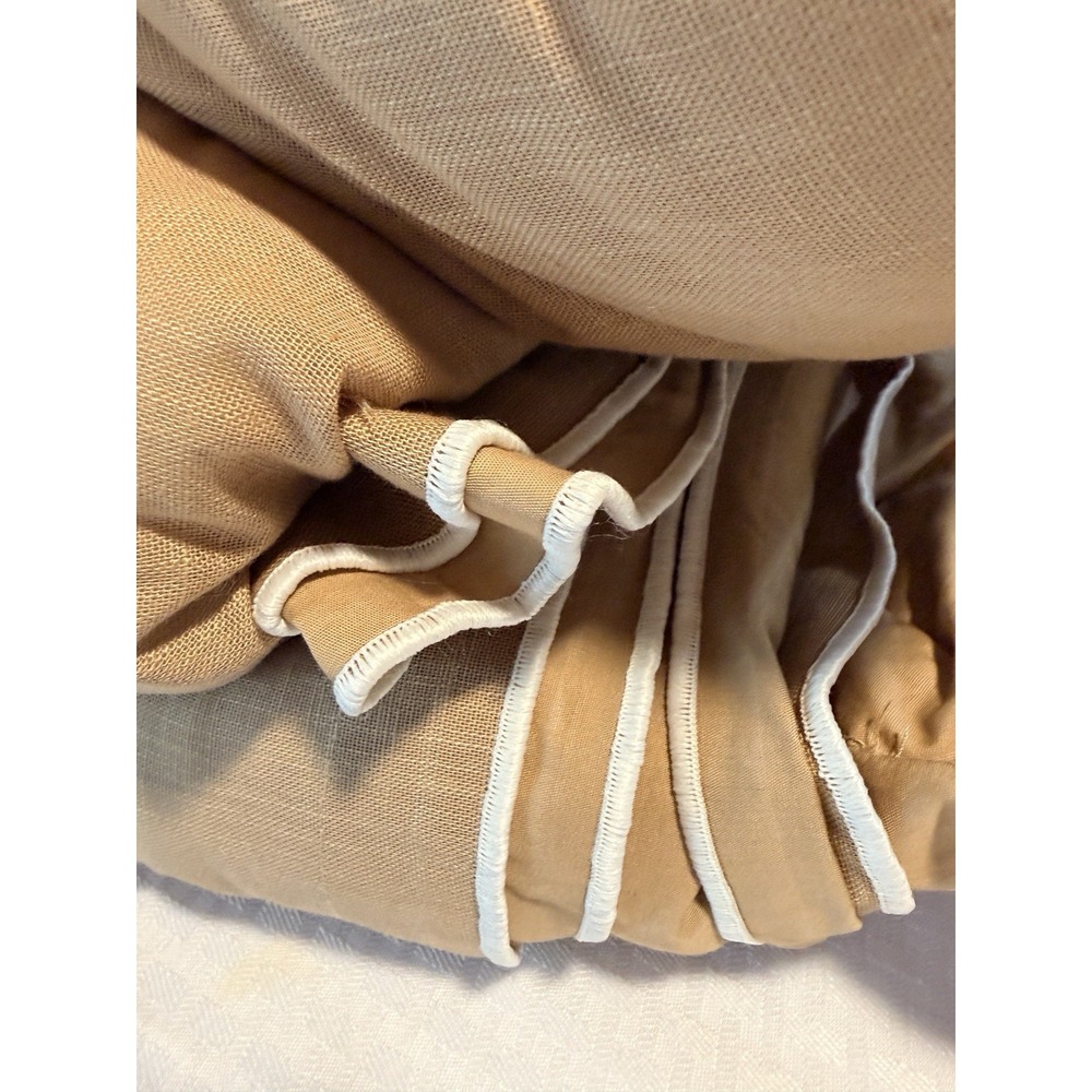 Threshold Double Flange Merrow Stitch Comforter & Sham Set Camel/Off White - F/Q - Picture 2 of 6